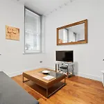 Apartment 2, 48 Bishopsgate By City Living London